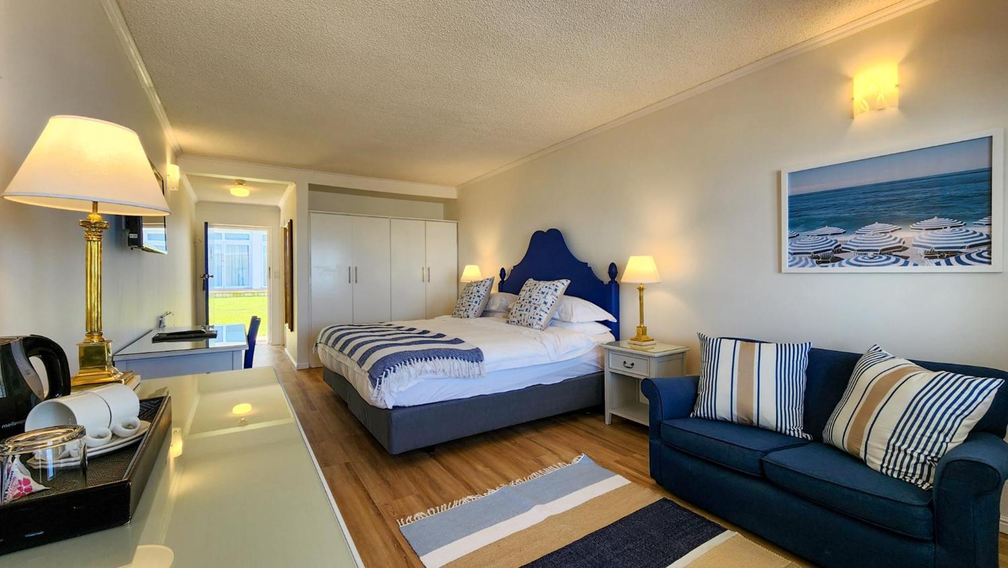 The Blue Peter Hotel Bloubergstrand Extérieur photo