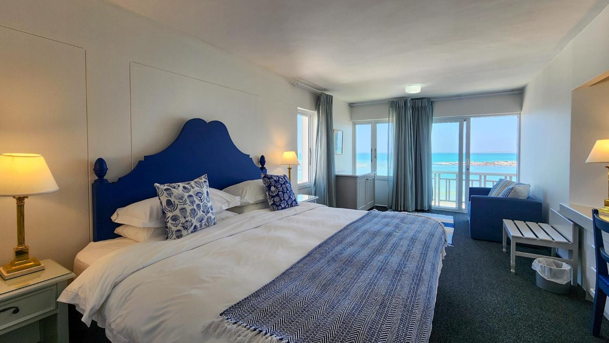 The Blue Peter Hotel Bloubergstrand Extérieur photo