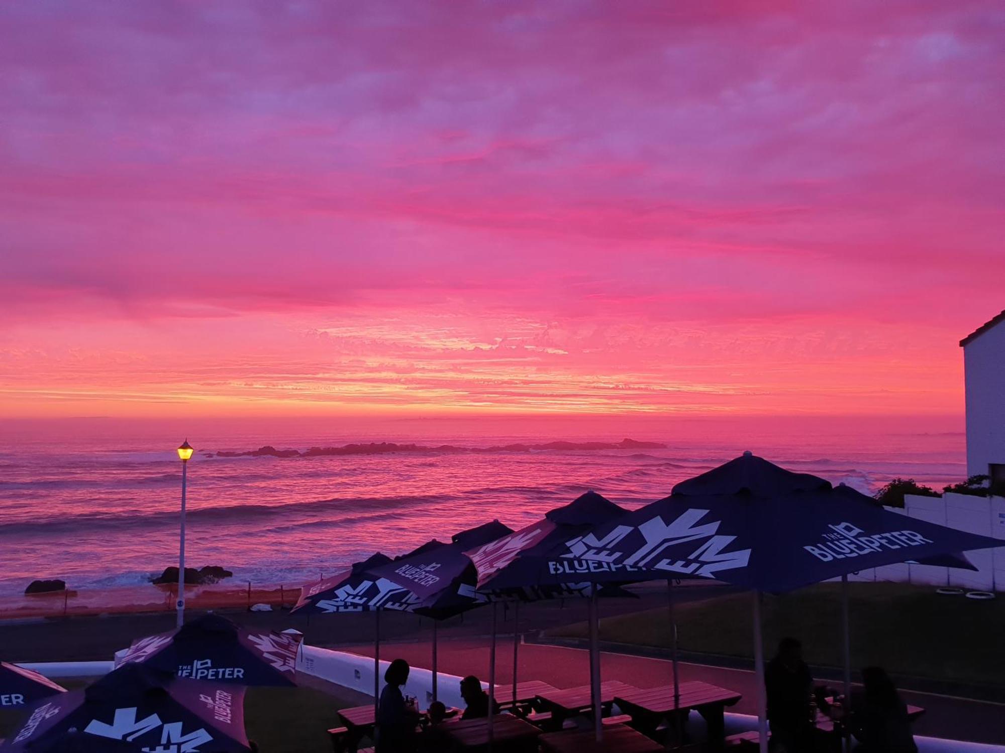 The Blue Peter Hotel Bloubergstrand Extérieur photo